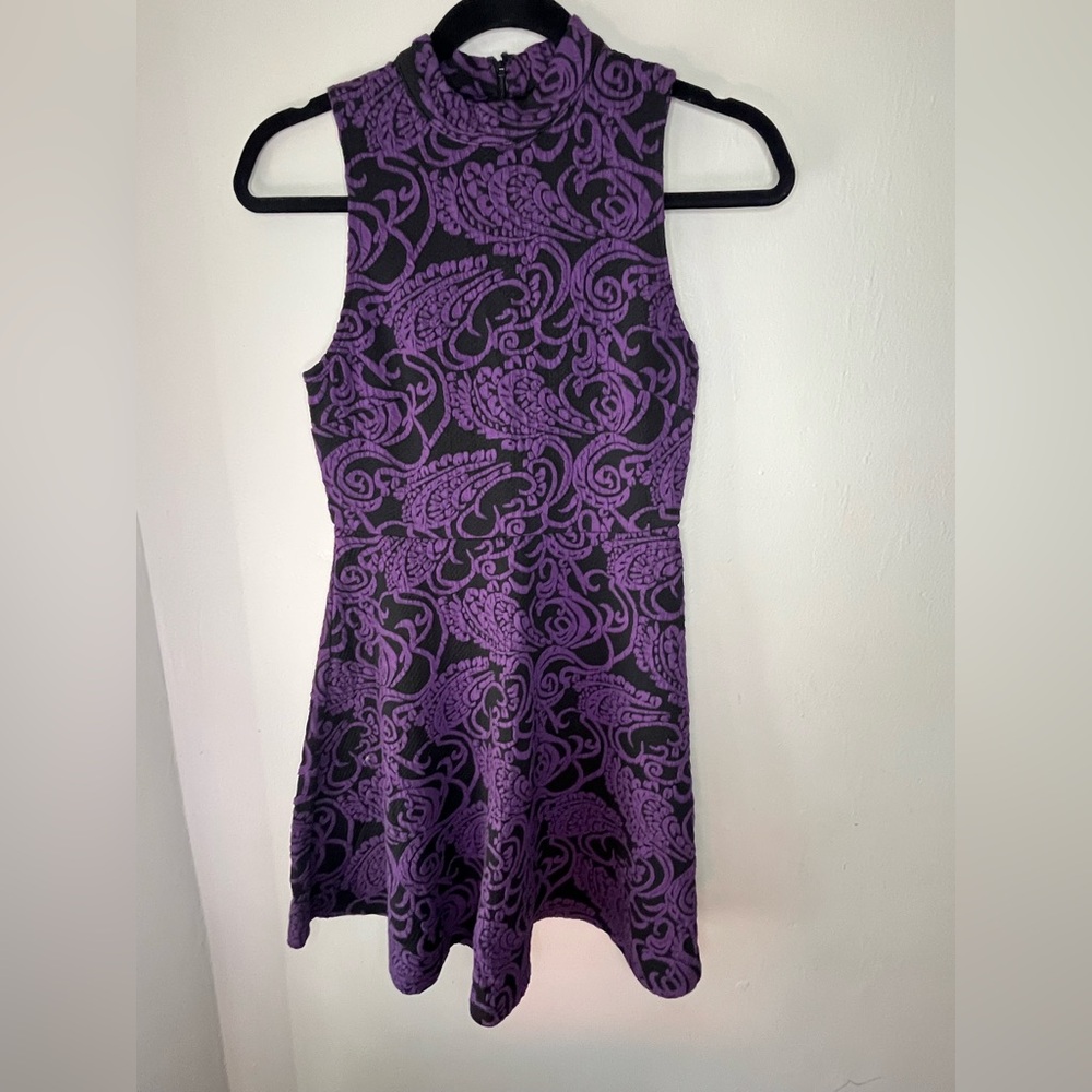 Forever 21 Fit & Flare Knit Mini Dress Black & Purple Women’s Size Small